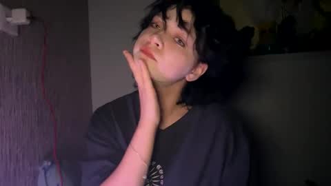 nikoli_naw online show from January 4, 7:55 pm