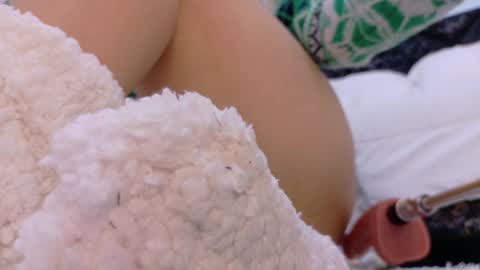 Snapshot of niky_smit chatting on December 29, 2:42 pm NIKY SMIT online show from December 29, 2:42 pm