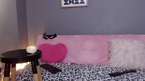 Snapshot of nikyastark chatting on February 16, 10:32 pm Niky A Stark online show from February 16, 10:32 pm