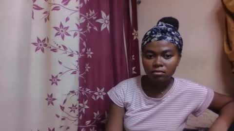 nilah online show from February 16, 11:17 am