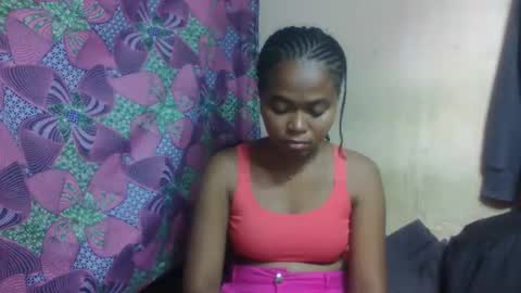 nilah online show from March 6, 11:23 pm