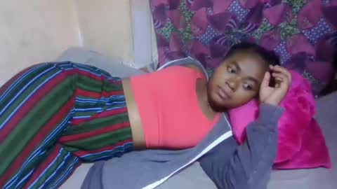 nilah online show from June 2, 7:38 pm
