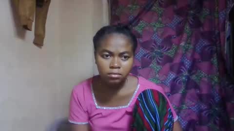 nilah online show from June 4, 5:24 am
