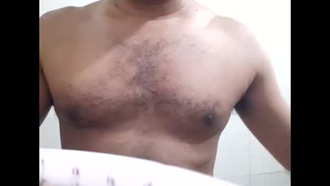 Snapshot of nileshfree chatting on January 15, 2:49 am nileshfree online show from January 15, 2:49 am