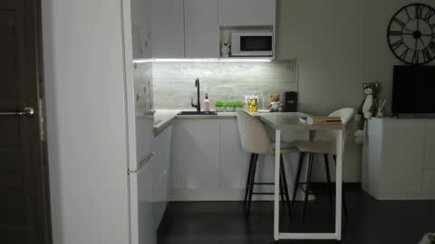 Snapshot of nilliluv chatting on February 5, 4:11 pm Bella online show from February 5, 4:11 pm