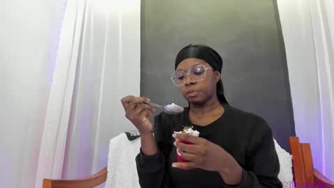 Snapshot of nilosolem12 chatting on February 27, 3:36 am nilo solem online show from February 27, 3:36 am