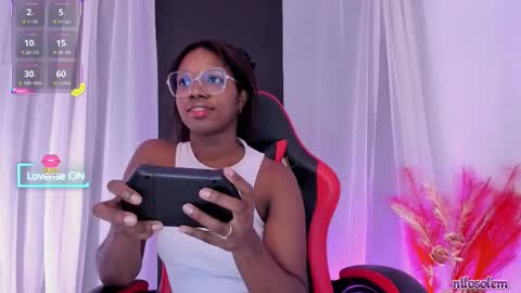 Snapshot of nilosolem12 chatting on October 23, 8:40 pm nilo solem online show from October 23, 8:40 pm