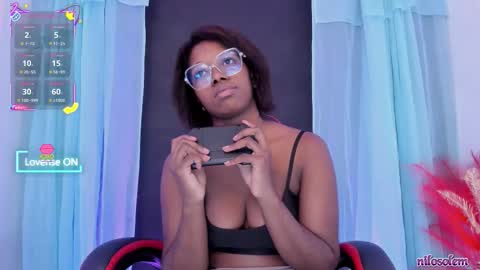 Snapshot of nilosolem12 chatting on November 13, 10:41 pm nilo solem online show from November 13, 10:41 pm