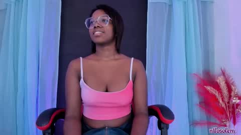 Snapshot of nilosolem12 chatting on November 17, 10:48 pm nilo solem online show from November 17, 10:48 pm