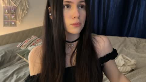 Jennet online show from February 1, 2:24 pm