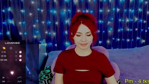 Snapshot of nimfeya chatting on January 3, 10:09 am Nimfeya online show from January 3, 10:09 am