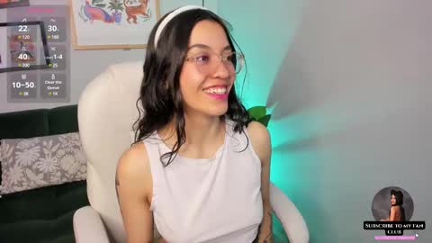 Nina online show from February 18, 9:09 pm