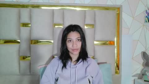 Nina Carther online show from January 9, 9:45 am