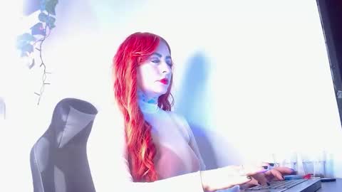 nina_foxx02 online show from December 19, 8:27 pm