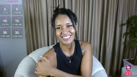 Snapshot of nina_inkk chatting on November 12, 7:53 am Carolina online show from November 12, 7:53 am