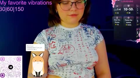 nina lunaa online show from October 8, 1:58 am