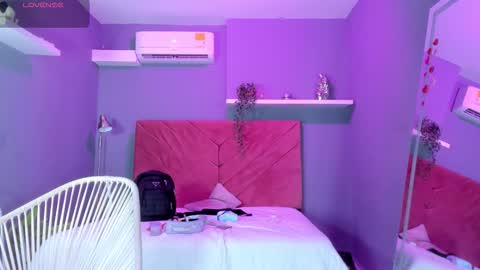 Nina online show from March 3, 11:16 am