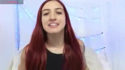 Ninaa fox online show from May 25, 8:48 pm
