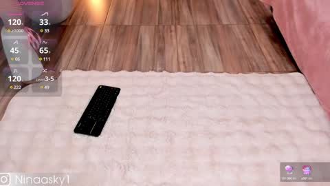    online show from December 11, 4:09 pm