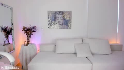    online show from February 20, 12:47 pm