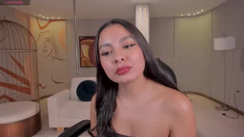 Nina online show from December 3, 2:41 am