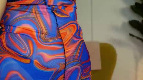 NinaCrystal online show from March 6, 8:44 am