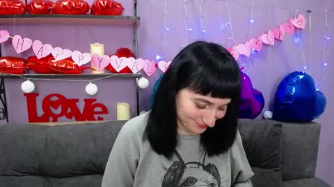 ninaflawlees online show from February 11, 6:44 pm