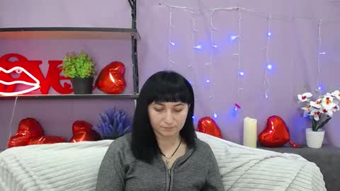 ninaflawlees online show from March 8, 12:44 am