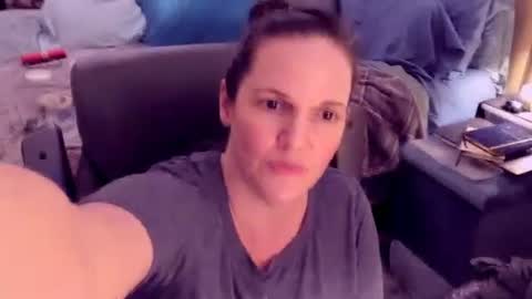 Snapshot of ninajaymes chatting on January 5, 6:35 am Nina Jaymes online show from January 5, 6:35 am