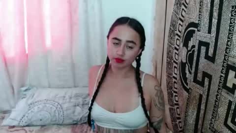 Snapshot of ninakravtz chatting on October 29, 5:25 pm N I N A online show from October 29, 5:25 pm