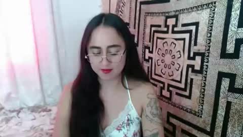 Snapshot of ninakravtz chatting on November 7, 6:41 pm N I N A online show from November 7, 6:41 pm