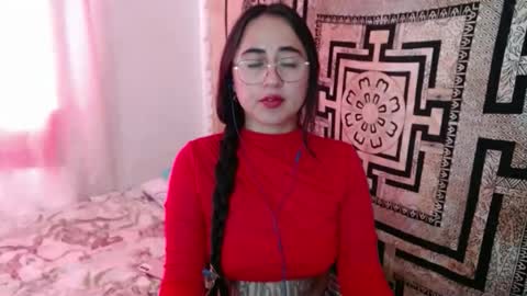 Snapshot of ninakravtz chatting on November 19, 4:51 pm N I N A online show from November 19, 4:51 pm