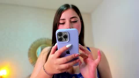 Snapshot of ninalens_cs chatting on October 29, 7:04 pm ninalens_cs online show from October 29, 7:04 pm