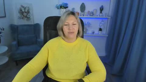 Snapshot of ninastarle chatting on October 16, 4:24 am ninastarle online show from October 16, 4:24 am