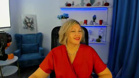 Snapshot of ninastarle chatting on October 19, 4:35 am ninastarle online show from October 19, 4:35 am