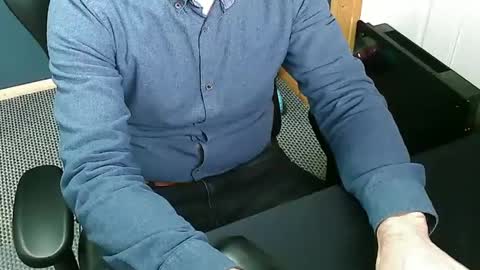 Nineinches online show from March 12, 11:31 am