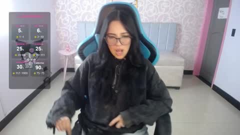 Snapshot of ninfa_ch chatting on February 22, 11:13 am Ninfa online show from February 22, 11:13 am