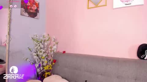 NINI  online show from September 20, 11:11 am