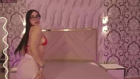 Ninnaaaa online show from January 10, 7:37 pm