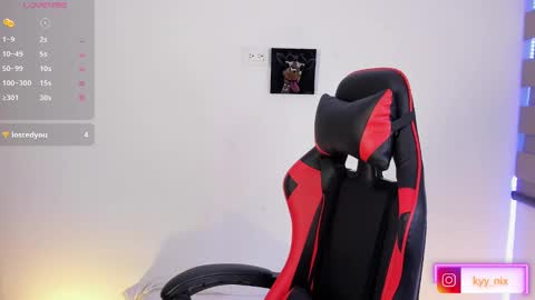 Nicki  online show from December 27, 8:24 am