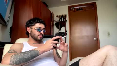 noa_bonucci online show from December 21, 7:10 pm