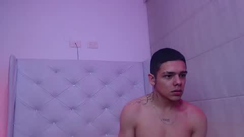 Zoe  online show from December 1, 5:45 am