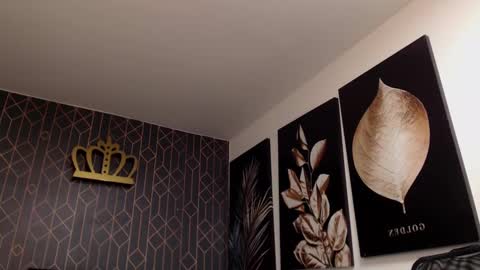 Noah Brigth online show from February 28, 9:47 am