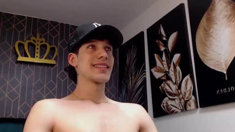 Noah Brigth online show from March 8, 4:23 am