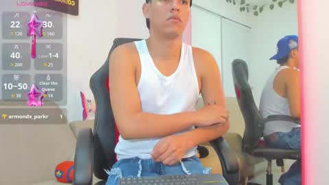 noah online show from October 8, 2:09 am