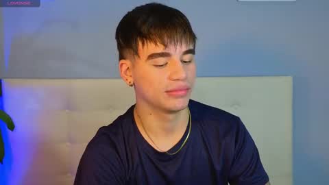 Snapshot of noah_coleman__ chatting on March 4, 1:45 am NOAH online show from March 4, 1:45 am