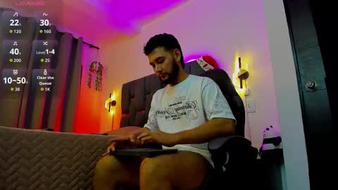 NOAH online show from December 20, 2:40 am