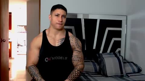 Snapshot of noah_harris01 chatting on December 5, 1:06 pm Noah Harris01 online show from December 5, 1:06 pm