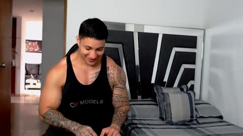 Snapshot of noah_harris01 chatting on February 13, 4:39 pm Noah Harris01 online show from February 13, 4:39 pm