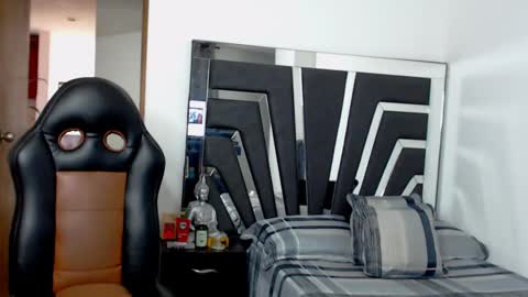 Snapshot of noah_harris01 chatting on February 21, 6:15 pm Noah Harris01 online show from February 21, 6:15 pm